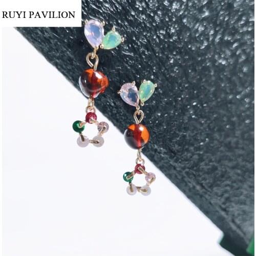 Ruyi Pavilion Handmade Jewelry Elegant Natural Baroque Amber Gemstone Earrings for Women 2021