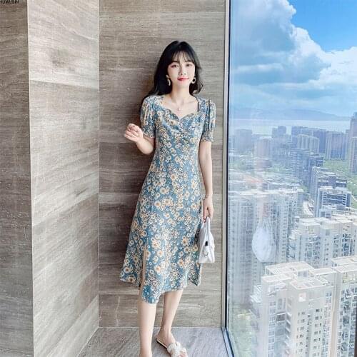Summer New French Chic Little Fairy Temperament Close Waist Gentle Wind Bubble Sleeve Split Flower Avant-Garde Fashion Dress