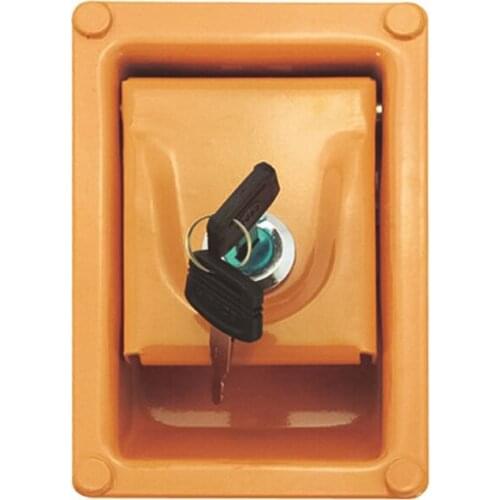 Excavator hydraulic pump water tank side door lock core excavator accessories ZX 60 70 120 200 210 240 330