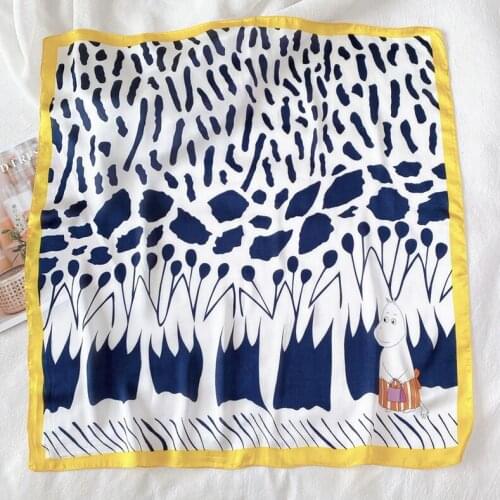 Luxury Brand New Fashion Summer Silk Square Scarf Women Birds Satin Neck Hair Tie Band Beach Hijab Head Female Foulard FJ432