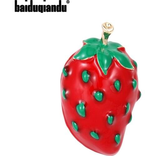 Baiduqiandu Brand New Arrvail Red Enameled Strawberry Corsage Alloy Brooch Jewelry Accessories
