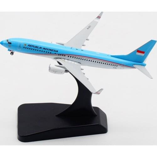 1:400 Scale B737-800 A-001 Planes Model Airplanes Indonesia air force Alloy Aircraft Plane collectible model collection