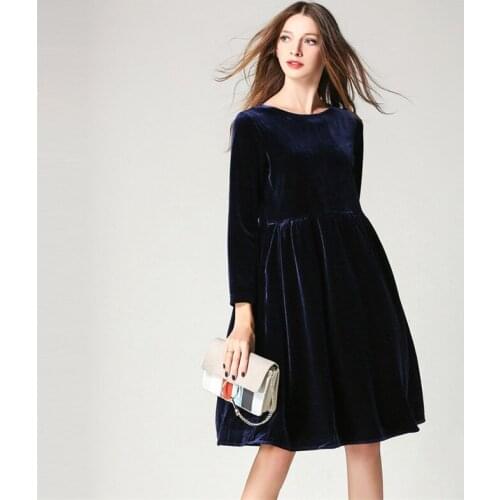 Women Vintage Empire Velvet Midi Dress Long Sleeve O-Neck Solid Party Dress With Pocket 2020 Autumn Winter New Fashion Vestidos