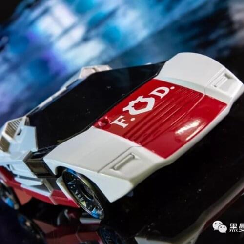 AOYI Transformation Red Alert H6002-9C SIEGE Series Voyager Action Figure Robot Toys