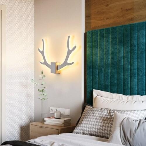 Nordic Creative Living Room Wall Lamp Aisle Corridor Staircase Bedroom Bedside Study Personality Antler Decorative Bracket Li
