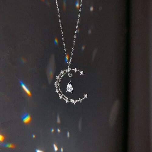 Niche Design Moon Necklace Women Simple Personality Water Drop Small Fresh Student Necklace Gift