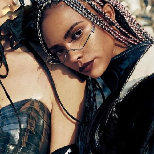 2021 New Glasses Frame Triangle Lensless Metal Lightning Leg Sunglasses Outdoor Decoration Sunglasses