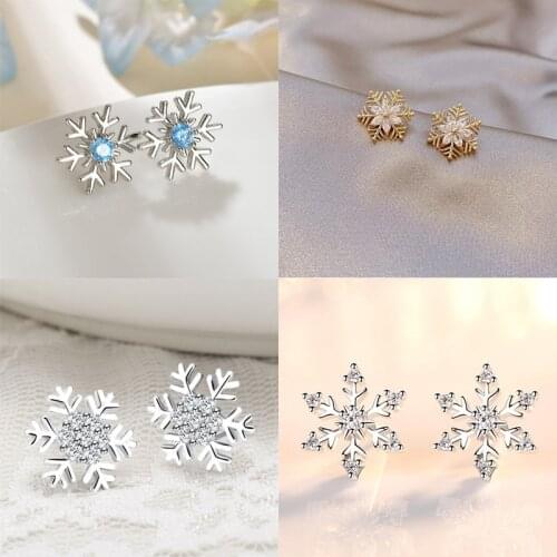 New Arrival Metal Geometric Earrings Womens Ethnic Joker Christmas Snow Ice Flowers Zircon Alloy Stud Earrings Jewelry for Girls