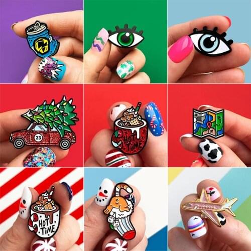 Delicious Brain Drink Metal Enamel Brooch Iced Coffee Hot Cocoa Can Game Machine Eye Badge Pin Unique Trendy CostumeJewelry Gift