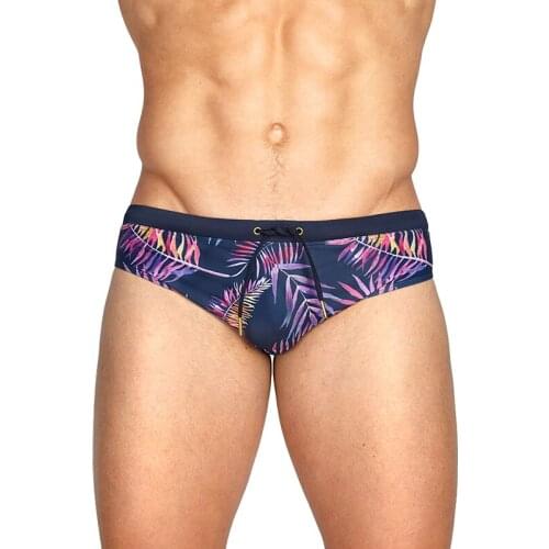 2020 Mens Beach Swimwear With Sponge Pad Swimming Briefs Sexy Low Waist Gay Mens Quick Dry Breathable Waterproof Swimsuit Sunga