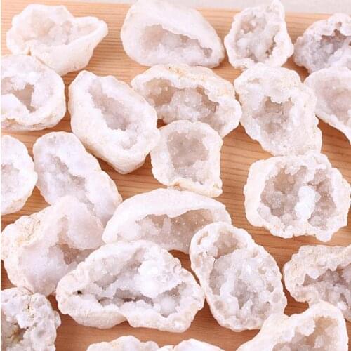 Cornucopia crystal cave original ore material natural naked stone accessories home decoration 1pc