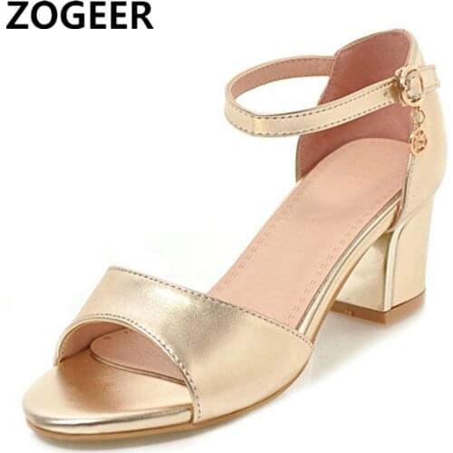 Hot Summer Women Sandals 2021 Elegant Fashion Ankle Strap Shoes Woman Square Low Heel Gold Silver Summer Shoes Ladies Flip Flops