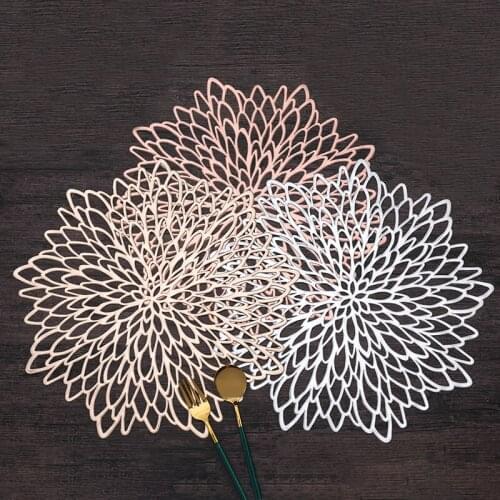Flower Shape Hollow PVC Bronzing Placemat For Dinner Table Mat For Coffee Tables Tableware Plates Decoration Kitchen Accessorie