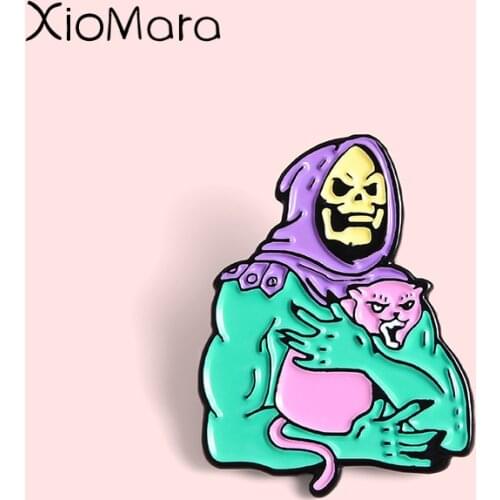 Skeletor Cat Enamel Pin Muscle He-Man Masters of the Universe Skull 80s TV Halloween Jewelry Brooch Lapel Pin For Friends