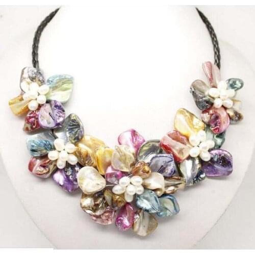 Stunning Multicolor Freshwater Pearl Sea Shell Flower Leather Necklace 18"