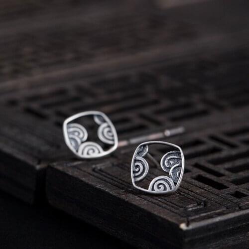 100% S925 Sterling Silver ins palace elegant cold wind new old square hollow auspicious clouds stud earrings fine jewelry