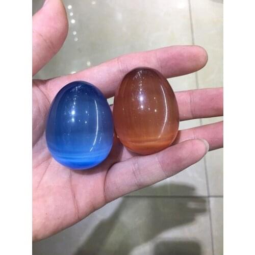 30-40mm two natural cat eye stone egg drop shape egg toys, cat eye stone bulk sales of household decorations