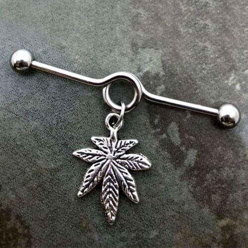 2PCS Steampunk Surgical Steel Barbell Industrial Piercing Maple Leaf Bar Barbell Cartilage Earrings Orelha Piercing Body Jewelry
