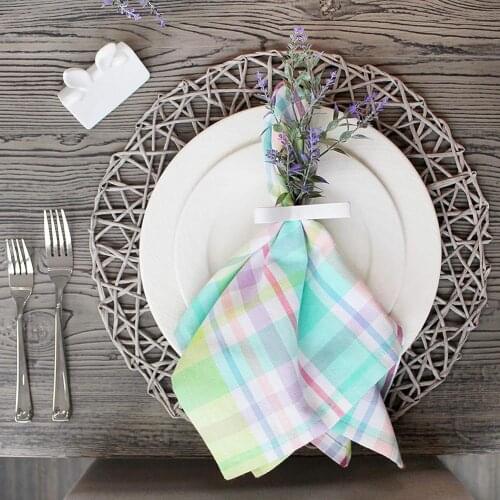 4Pcs Wood Rabbit Napkin Rings Table Decoration Easter Day Napkin Buckles Party Napkin Holders Towel Buckle for Easter Party