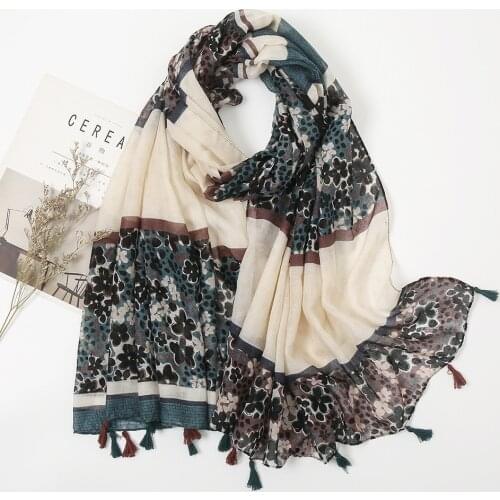 New Scarf Women Cotton Printed Tassel Foulard Spain Style Wrap Pashminas Stole Muslim Hijab Shawl Designer Bandana