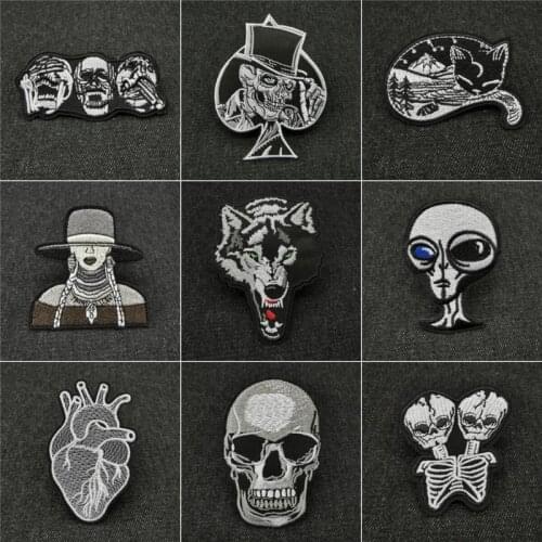 Skull Wolf Poker Punk Patch Girl Heart Embroidery Patches for Clothing DIY Stripes Badge Ghost Alien Cat Patch for jacket Jeans