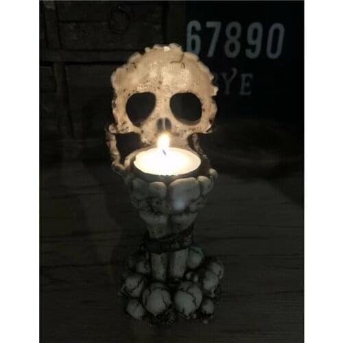 Halloween Party Candle Holder Skull Shaped Candlestick Indoor Ornament Resin Figurine for Home Shops