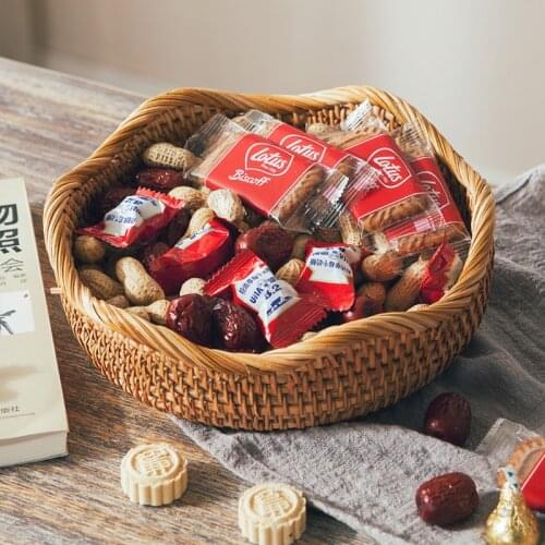 Handmade Rattan Storage Basket Fruit Tray Wavy Woven for Snack Food Bread Picnic Basket Plate Multifunction Household Decoration