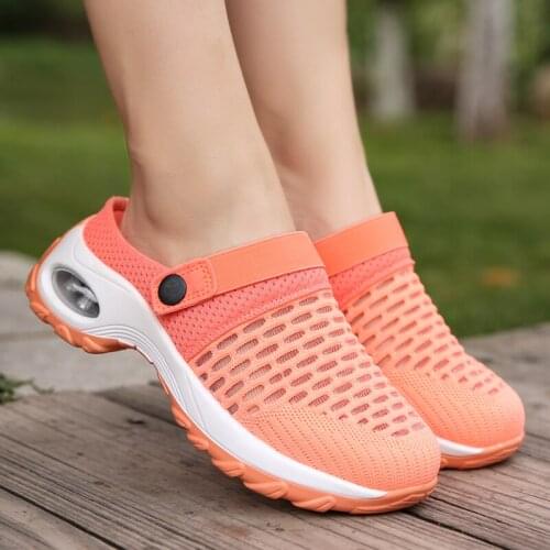 2021 Summer Ladies Fashion Casual Flat Shoes New Breathable Comfortable Air Cushion Large Size Outdoor Sports Shoes Slippers