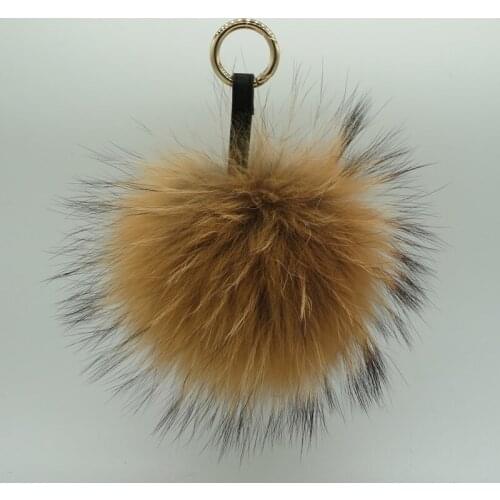 Cute fluffy Fur ball furry keychain designer large pom pom keyring pompom bag charm backpack pendant gift items for ladies women