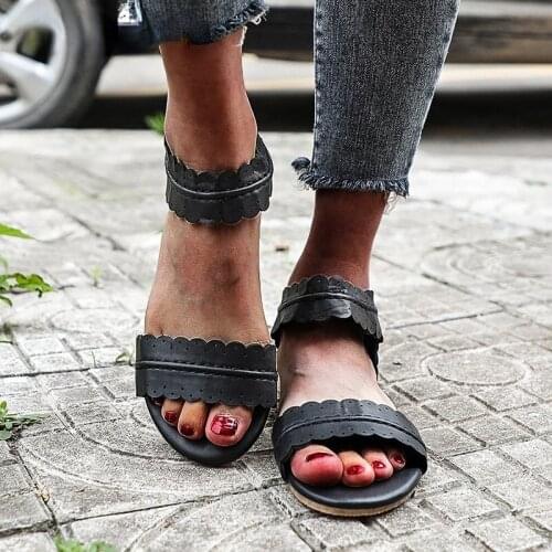 Women Summer Sandals Flats Heel Slip-on Sandals Fashion Peep Toe Outdoor Beach Casual 2021 New Shoes 35-43 Hot Casual 2021 New