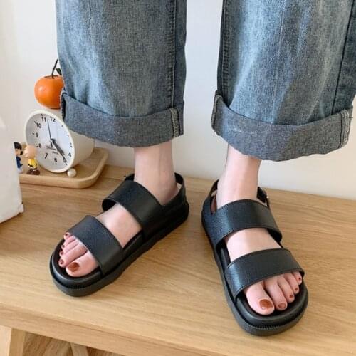 2021 Women Soft Leather Sandals Ankle Strap Buckle Open Toe Footwear Fashion Retro Summer Beach Walking Ladies Flat Roman Shoes