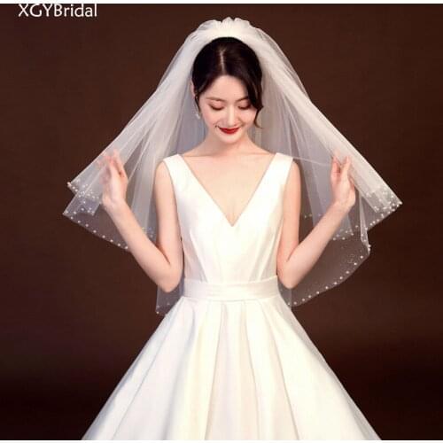 2021 New Arrival Fingertip Veil Two-Layer Appliqued Bead Edge Champagne Or Lvory Pearl With Metal Comb Flash Drilling Retro