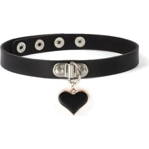 Sexy Punk Choker Necklace Charm Heart Pendant Gothic Collar Necklaces Enthic PU Leather Harajuku Jewelry For Women Friend Gift