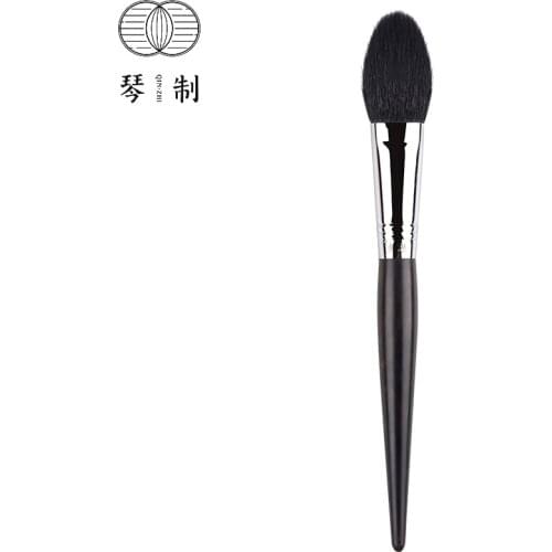 QINZHI Professional Handmade Make Up Brush G030 Flat Blush Blusher Brush Soft Saikoho Goat Hair Makeup Brushes