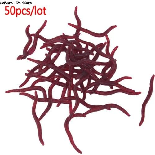 50Pcs/lot Soft Lure Fishing Simulation Earthworm red Worms Artificial Fishing Lure Tackle Lifelike Fishy Smell Lures
