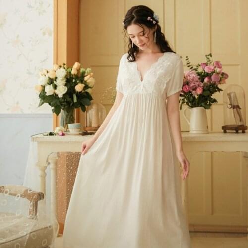 White Women Homewear Female Sexy Sleepwear Nightdress Long Lace V Neck Nightwear Homewear Nightgown Sleepwear Court