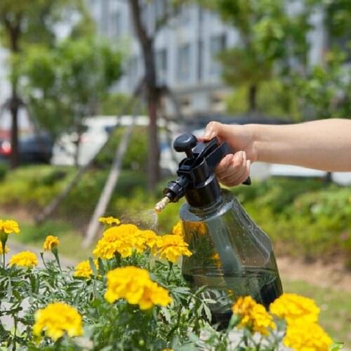 Household Watering Can Small Watering Sprayer Plastic Sprinkler Watering Can Pressure Gardening Watering Can 1.5L