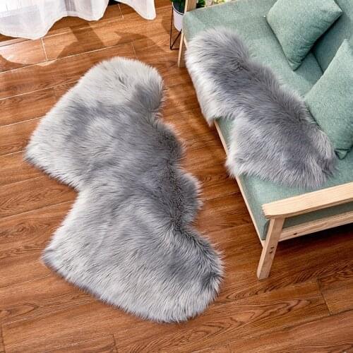 Double Heart Shape Carpets Soft Plush Doormat Floor Non Slip Rugs Living Room Sofa Plush Carpet Bedroom Cover Mattress 35*70cm