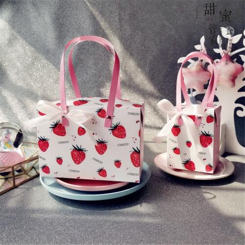 Box for a gift candy box Holiday favors for guests Newborn gift Wedding gifts for guests wedding distributions baptism candy con