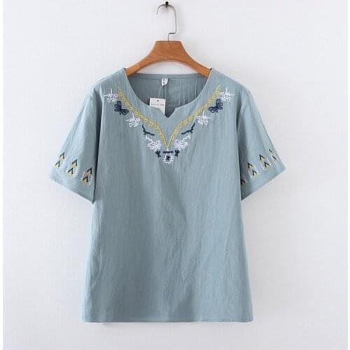 Plus Size Womens Short Sleeve T-shirts Summer Floral Embroidery Vintage Summer t-Shirts