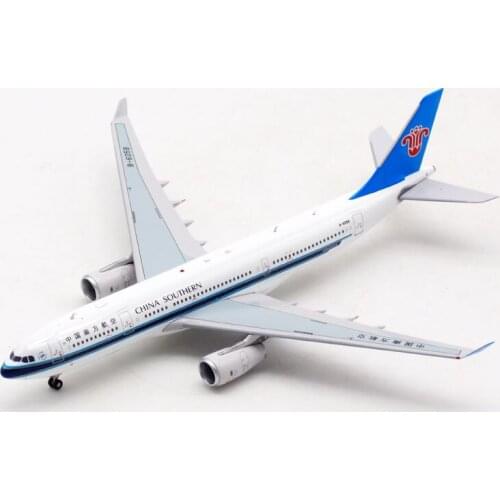 1:400 Scale China Southern Airways A330-200 Airlines Model with Base Alloy Aircraft For Collectible Souvenir Show Gift Toys