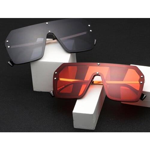 Oversized Shield Sunglasses Women Vintage Goggle Brown Brand Gradient Driving Sun Glasses Female UV400 De Sol Mujer