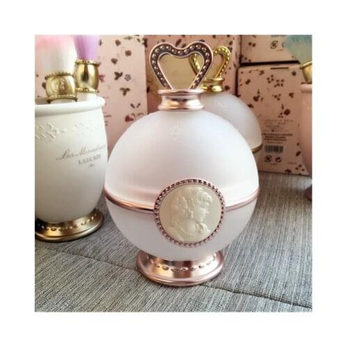 Embossed makeup brush barrel storage tube blush cup makeup mirror petal blush brush Nordic style ins wind brush cylinder