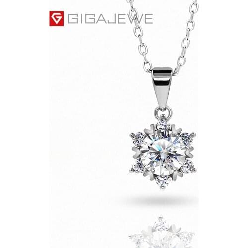 GIGAJEWE 1ct 6.5mm EF Round 18K White Gold Plated 925 Silver Moissanite Necklace Diamond Test Passed Jewelry Girlfriend Gift