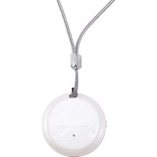 Personal Wearable Air Purifier Necklace Mini Portable Air Freshner Ionizer Negative Ion Generator White