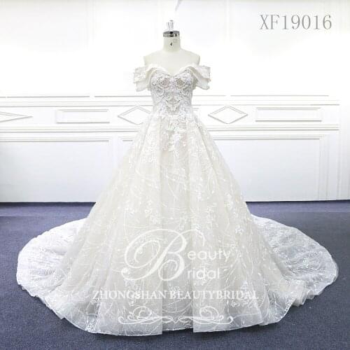 Real PhotoXF19016 Handmade Flowers Royal Train Off the Shoulder Appliques Lace Bridal Gowns