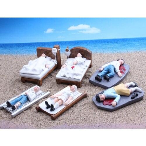 6pcs/Set Medical psychology teaching aid Play therapy starter kit Death and disability kit miniatures
