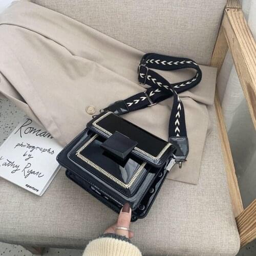 2021 New Womens Bag Wide Shoulder Strap Shoulder Bag Fashion Messenger Bag Casual Womens Bag Shiny Ladies Bag