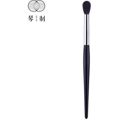QINZHI Professional Handmade Make Up Brush G001 Eye Shadow Blending Brush Soft Squirrel Goat Hair Makeup Brushes