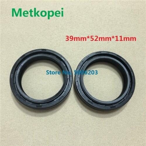 Motorcycle scooter ATV high quality 39*52*11 mm 39x52x11mm oil seal with spring for Kawasaki ZR250 BJ250 BALIUS 250 ZR550B